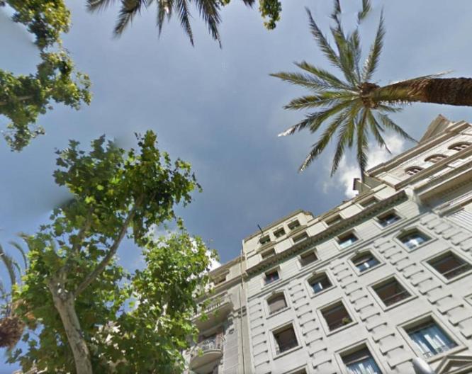 Wow Hostel Barcelona - Außenansicht