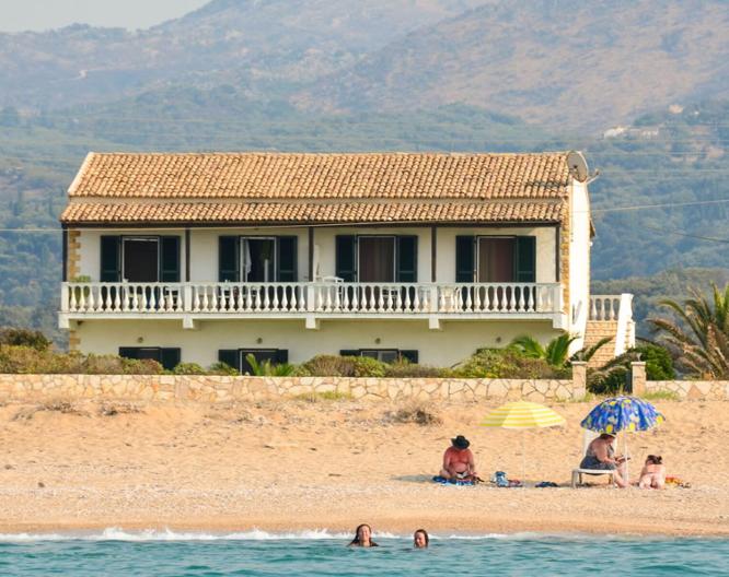 Elli Beach Villas - Strand