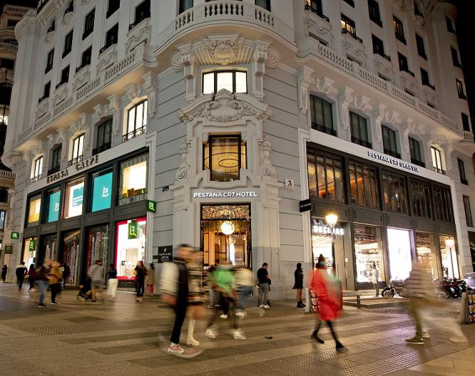 Pestana CR7 Gran Vía Madrid - Außenansicht