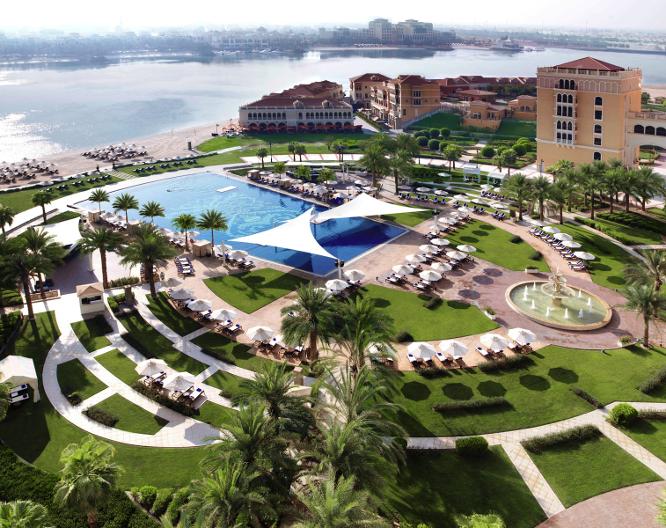 The Ritz Carlton Abu Dhabi, Grand Canal - Außenansicht
