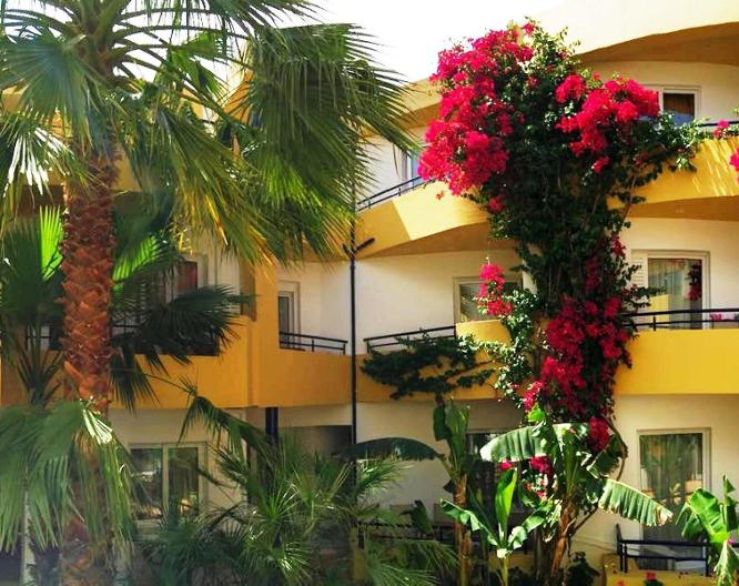Faedra Beach Resort - Außenansicht