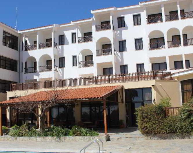 Episkopiana Hotel & Sports Resort - Außenansicht