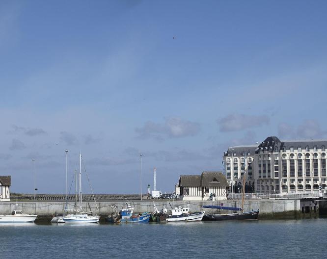 SOWELL RESIDENCES Le Port - Außenansicht