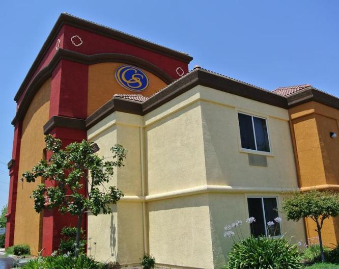 Comfort Suites Tulare - Außenansicht