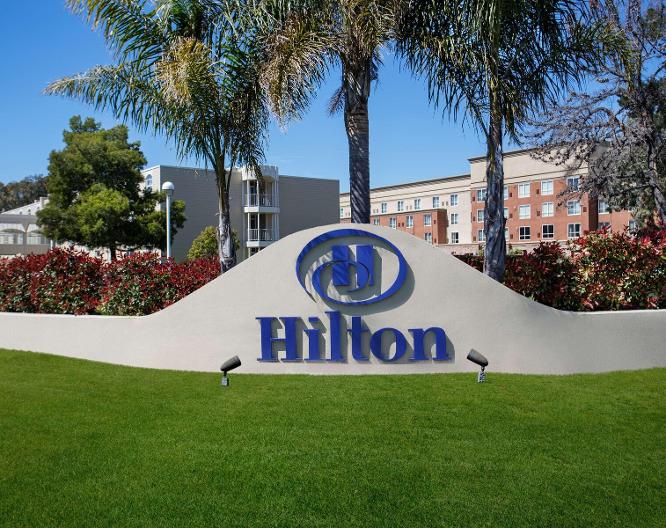 Hilton Oakland Airport - Außenansicht