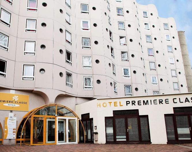 HotelF1 Cergy - Außenansicht