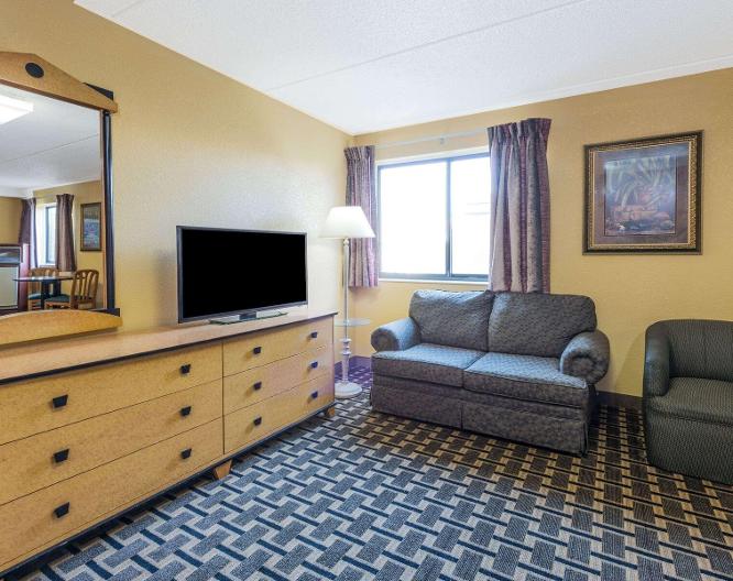 Days Inn Hurstbourne - Allgemein