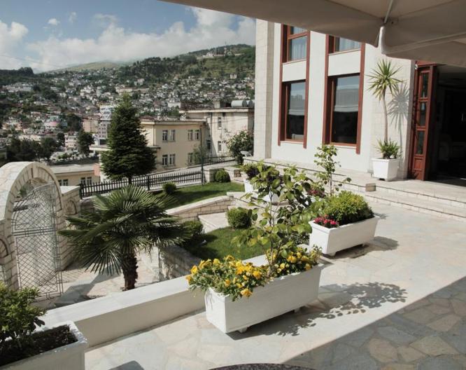 Vila Sharm - Außenansicht