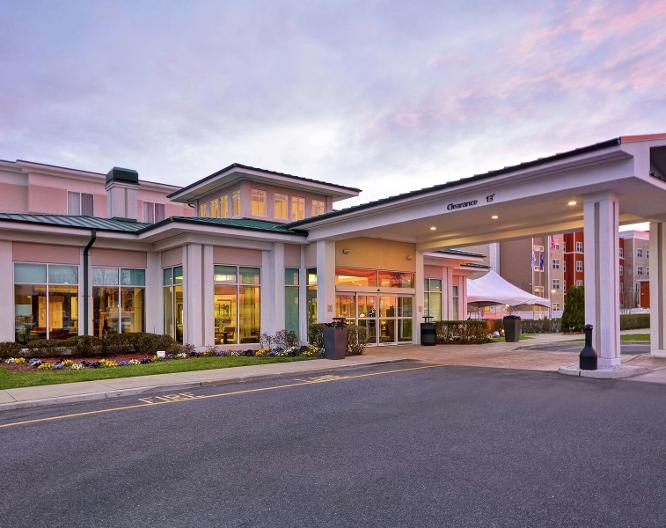 Hilton Garden Inn Riverhead - Außenansicht