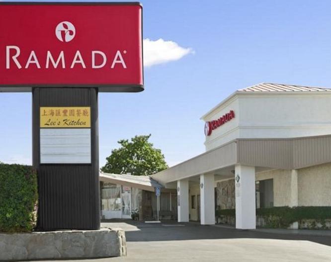 Ramada Inn Torrance - Außenansicht