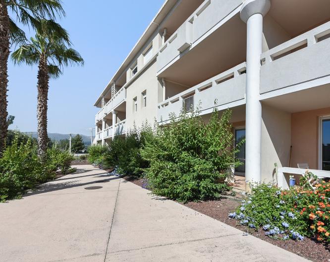 Comfort Aparthotel Six-Fours - Außenansicht