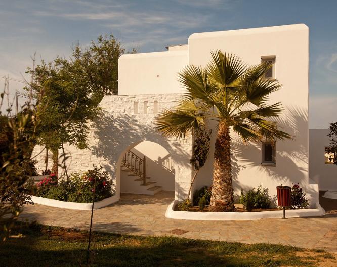 Naxos Golden Sun - Außenansicht