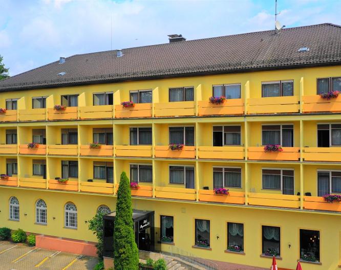 Dösch - Bayerischer Hof - Außenansicht