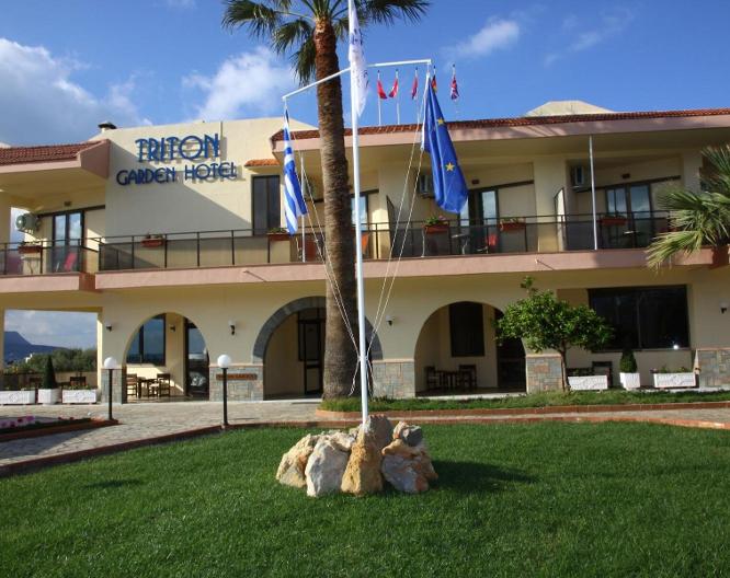 Hotel Triton Garden - Außenansicht