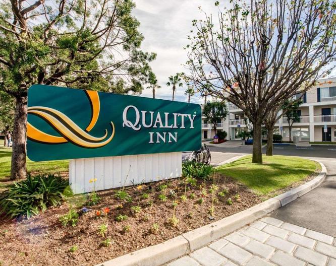 Quality Inn Placentia Anaheim - Außenansicht