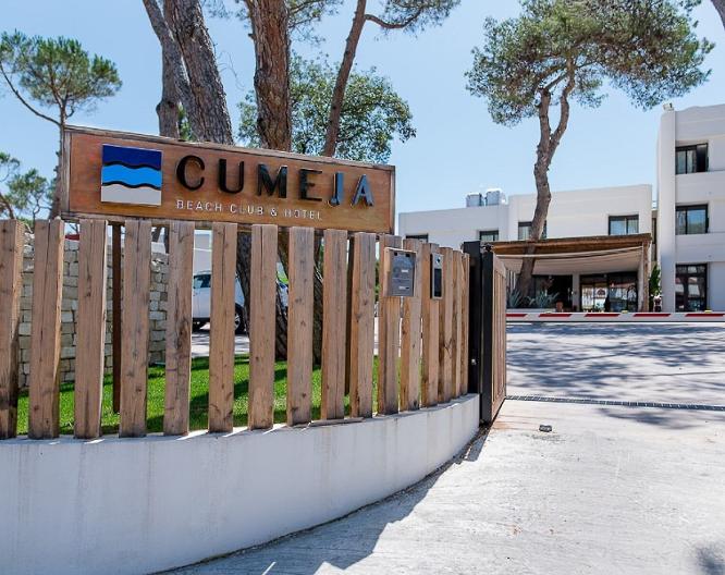 Cumeja Beach Club & Hotel - Außenansicht