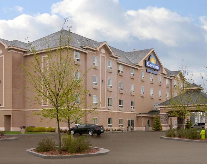 Days Inn Red Deer - Außenansicht