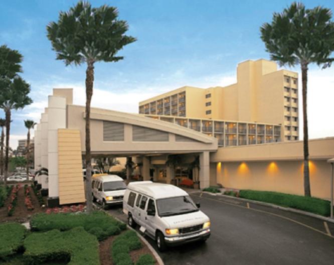 Doubletree Hotel Tampa Airport - Vue extérieure