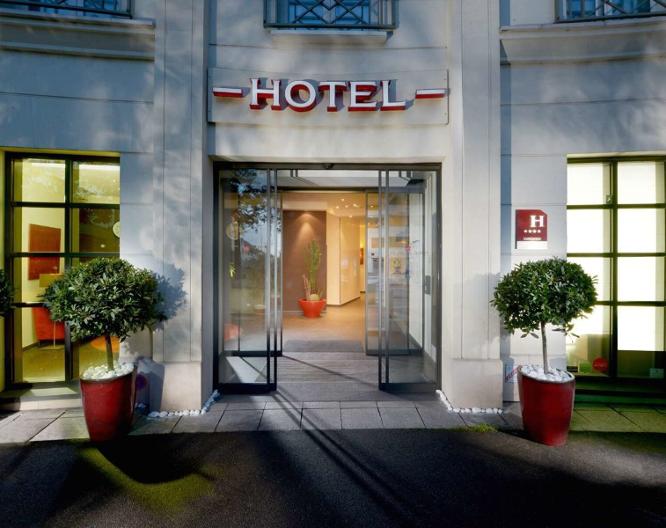 Hotel de Berny - Außenansicht