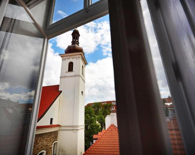 Hotel Adler Praha - Außenansicht