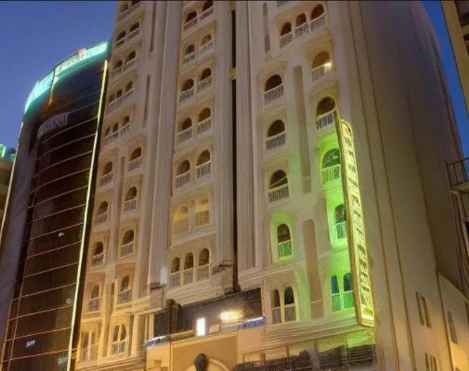 Landmark Plaza Baniyas - Außenansicht