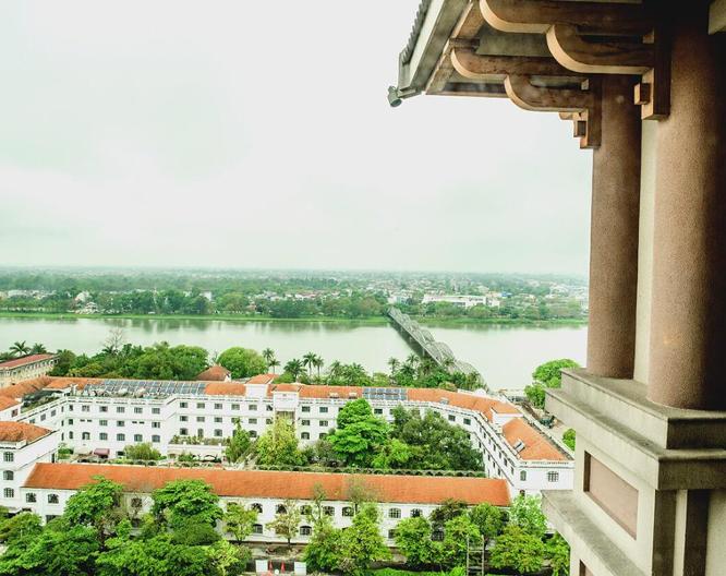 Imperial Hotel Hue - Außenansicht