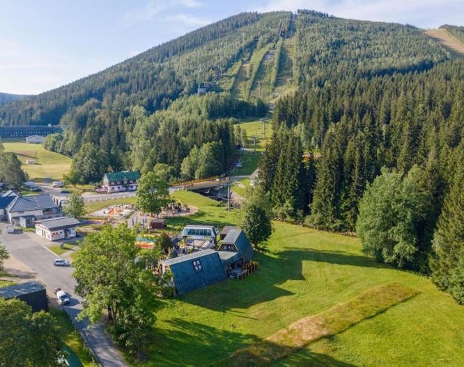 Hotel Skicentrum - Außenansicht