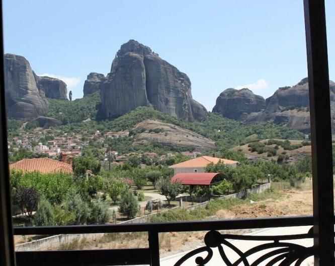 Grand Meteora - Außenansicht
