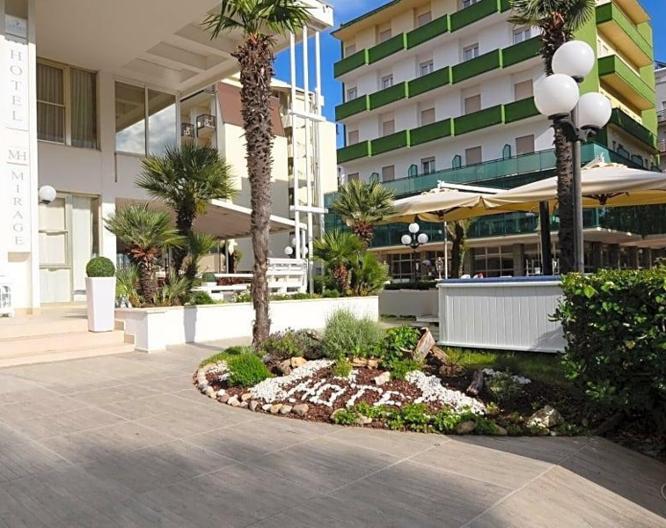 Hotel Mirage - Außenansicht
