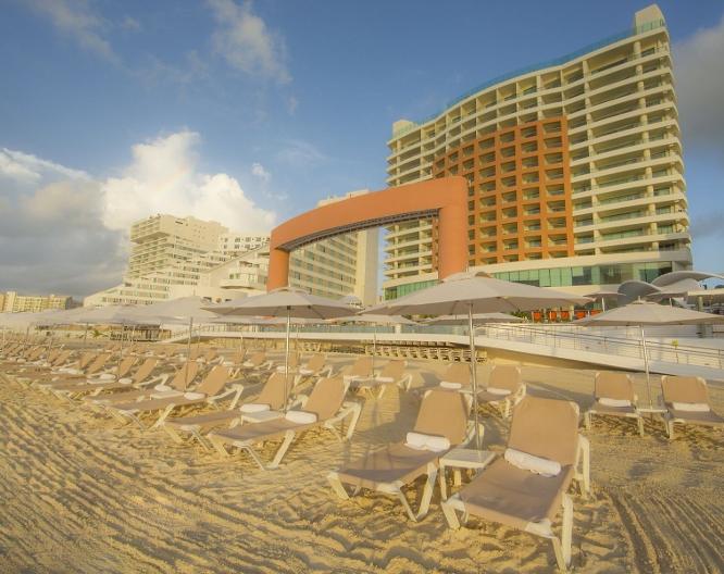 Beach Palace - Außenansicht