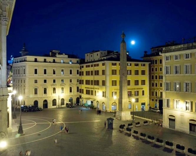 Colonna Palace - Außenansicht
