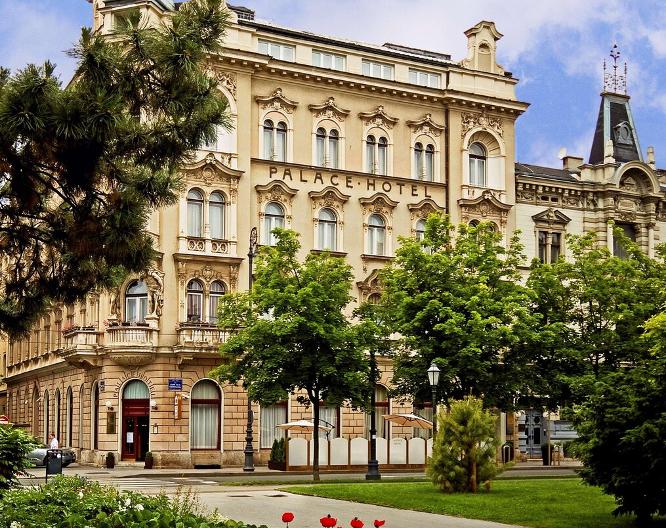Palace Hotel Zagreb - Außenansicht
