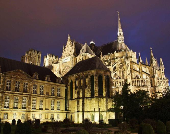 B&B HOTEL Reims Centre Erlon - Außenansicht