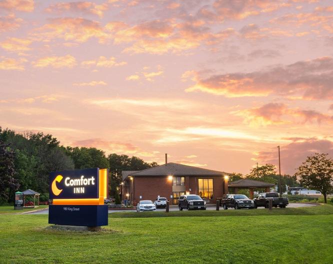 Comfort Inn Midland - Außenansicht