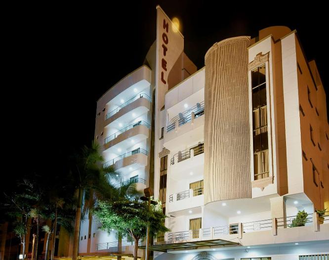 Howard Johnson Hotel Versalles Barranquilla - Außenansicht