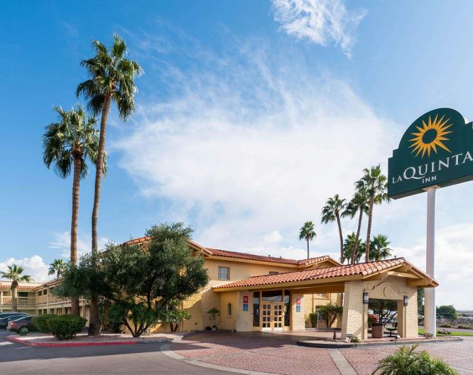 Motel 6 Phoenix - Midtown - Außenansicht