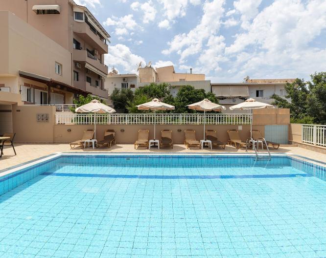 Sunny Vibes - Pool