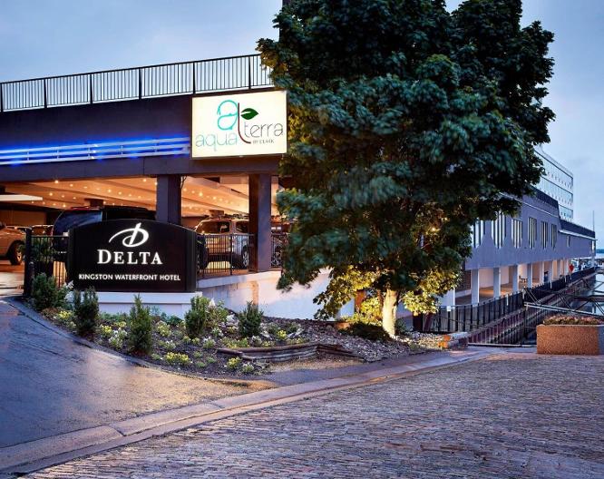 Delta Kingston Waterfront Hotel - Außenansicht