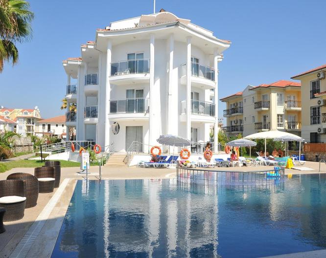 Nevada Hotel & Spa - Außenansicht