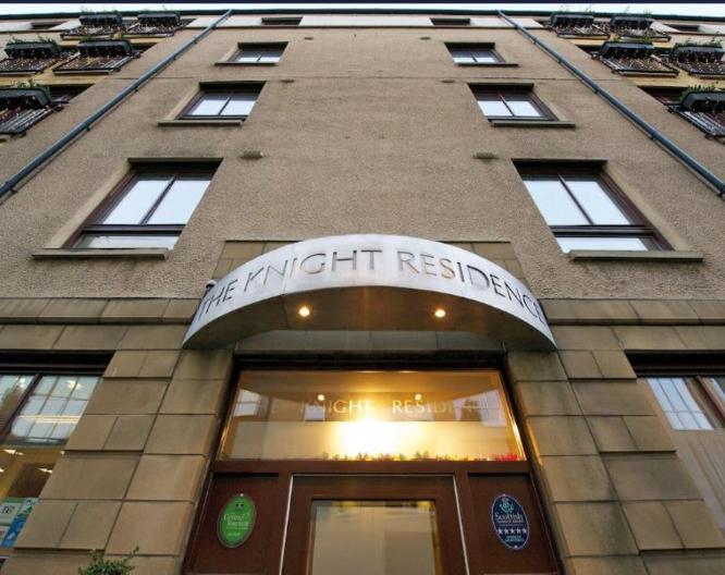 The Knight Residence by Mansley - Außenansicht