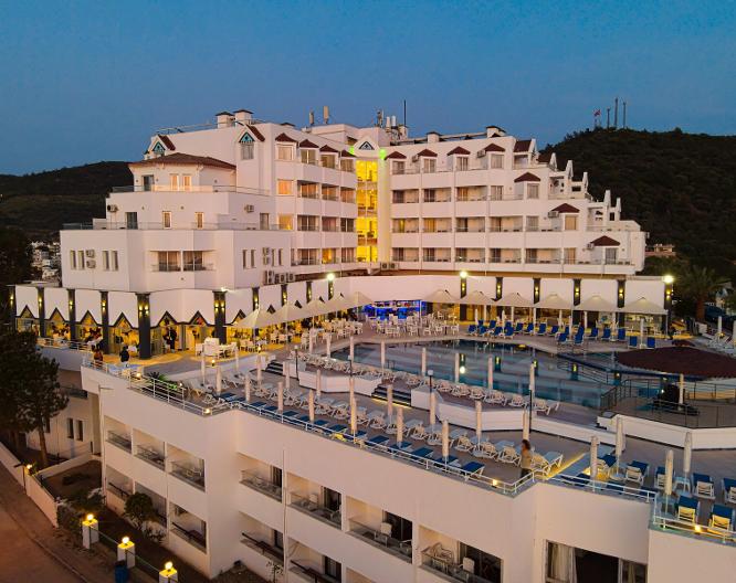 Roseira Beach Resort - Vue extérieure