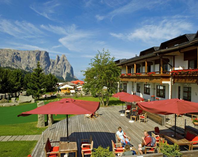 Hotel Seiser Alm Plaza - Außenansicht