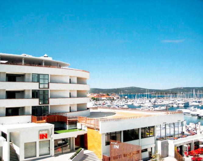 Hotel IN - Außenansicht