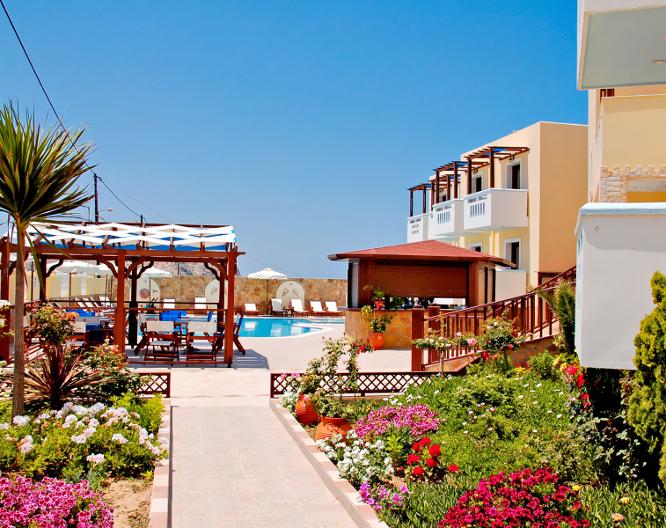 Hotel Arkasa Bay - Außenansicht