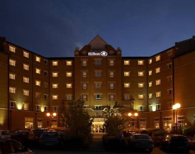 DoubleTree by Hilton Hotel Dartford Bridge - Außenansicht