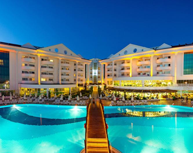 Hotel Roma Beach Resort & Spa - Außenansicht