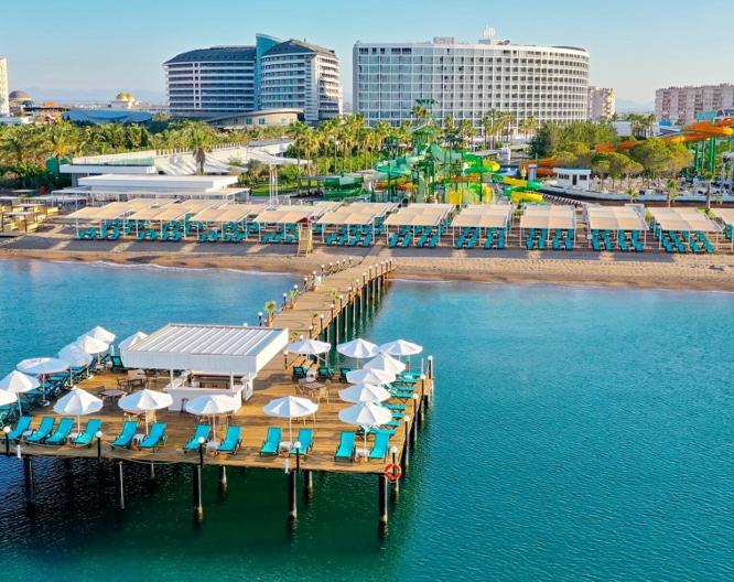 Crystal Centro - Außenansicht