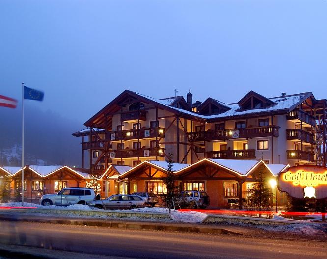 Golf Hotel - Außenansicht