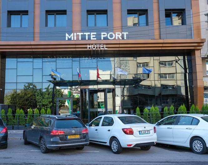 Mitte Port Hotel - Außenansicht