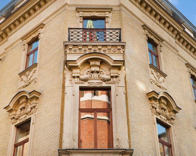 Palazzo Zichy - Außenansicht